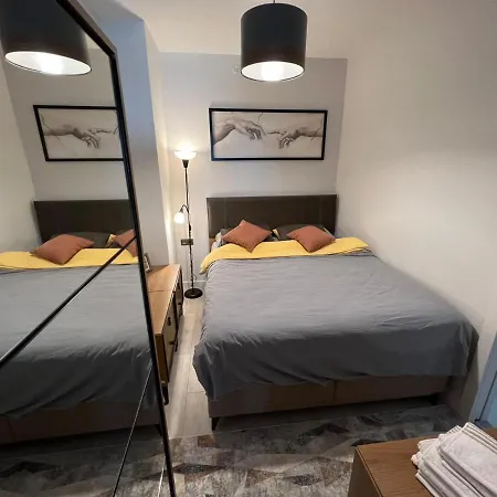 Luxurious Near Ataturk Airport اسطنبول